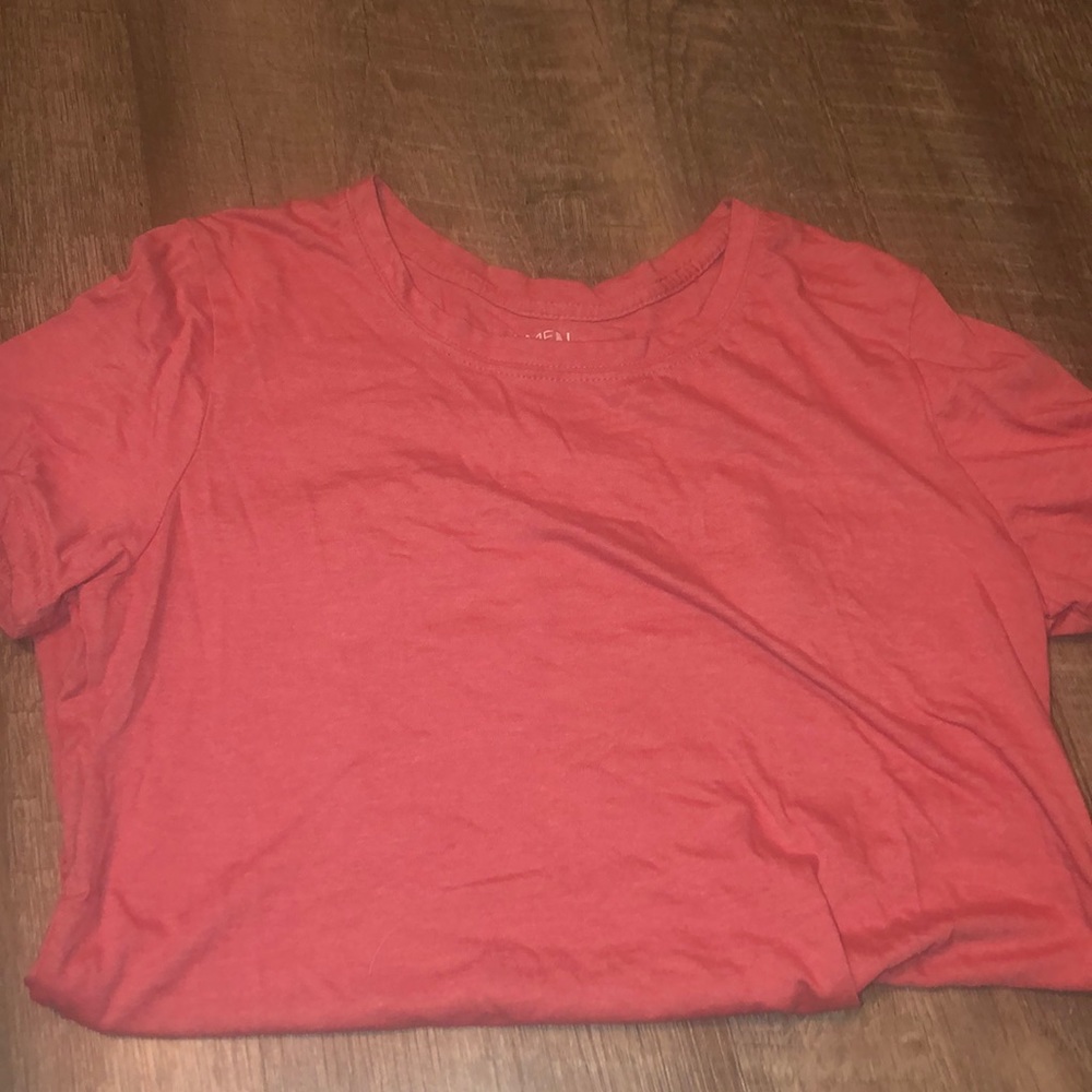 plain comfy tshirt